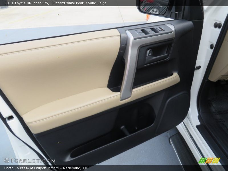 Blizzard White Pearl / Sand Beige 2011 Toyota 4Runner SR5