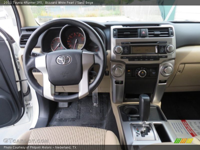 Blizzard White Pearl / Sand Beige 2011 Toyota 4Runner SR5