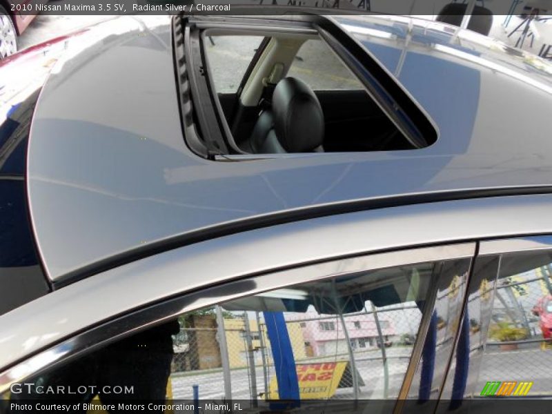 Radiant Silver / Charcoal 2010 Nissan Maxima 3.5 SV