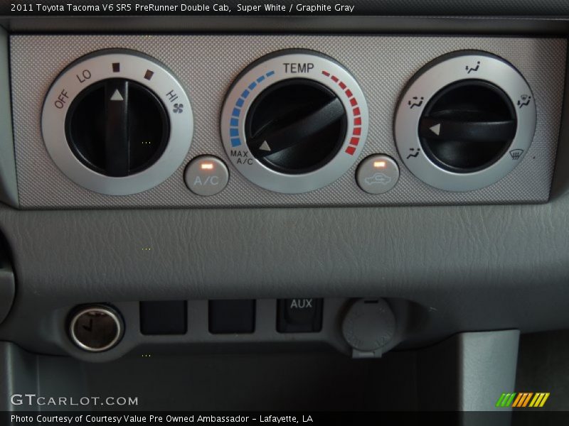 Super White / Graphite Gray 2011 Toyota Tacoma V6 SR5 PreRunner Double Cab