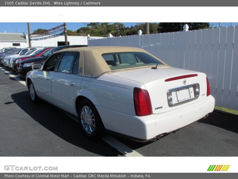 White Lightning / Cashmere 2005 Cadillac DeVille DHS