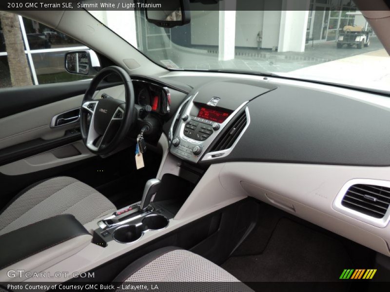 Summit White / Light Titanium 2010 GMC Terrain SLE