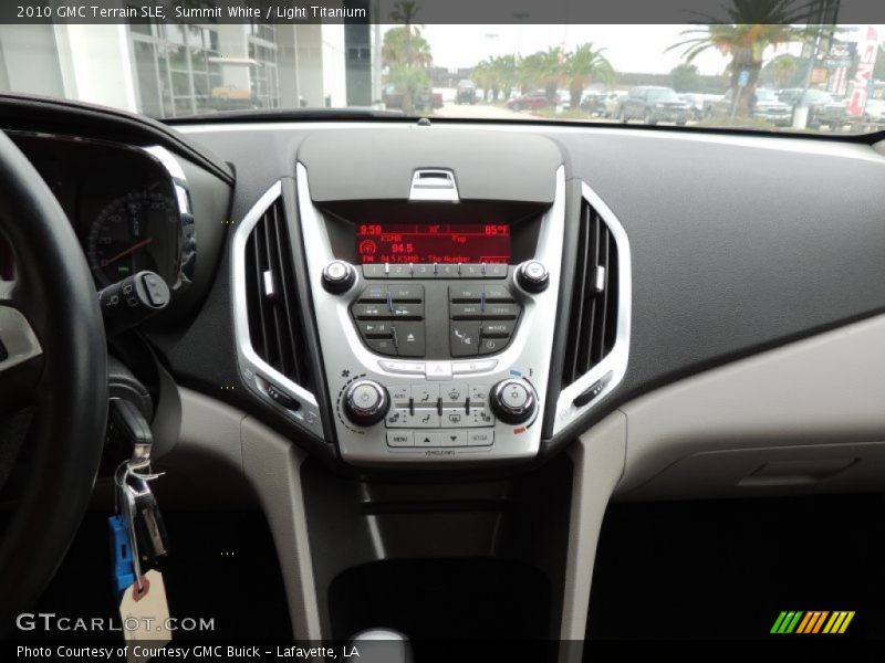 Summit White / Light Titanium 2010 GMC Terrain SLE