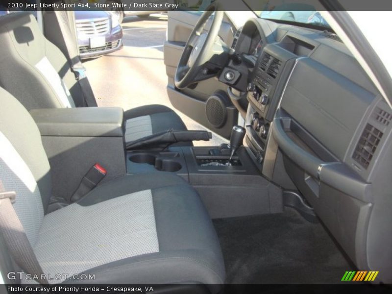 Stone White / Dark Slate Gray 2010 Jeep Liberty Sport 4x4