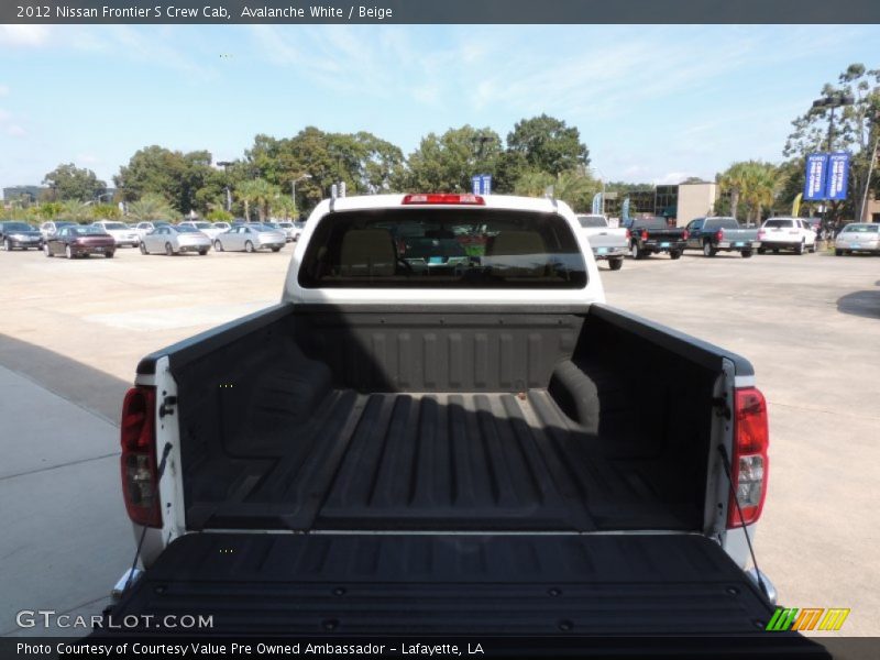 Avalanche White / Beige 2012 Nissan Frontier S Crew Cab