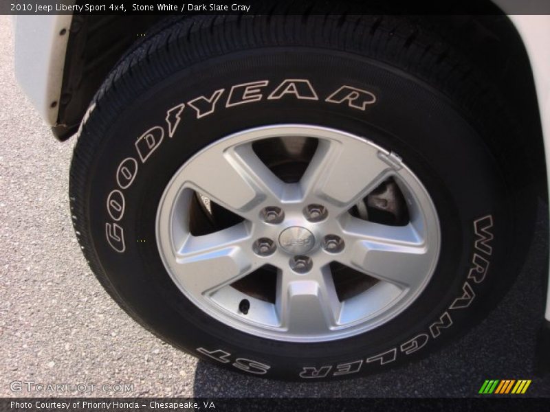 Stone White / Dark Slate Gray 2010 Jeep Liberty Sport 4x4
