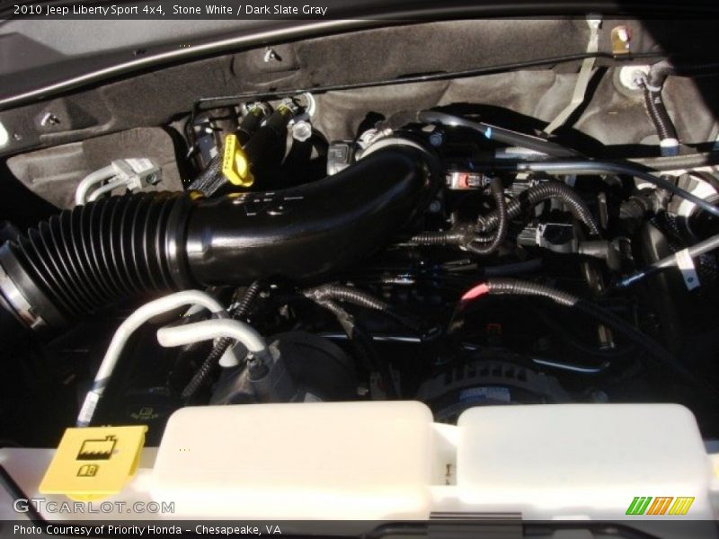 Stone White / Dark Slate Gray 2010 Jeep Liberty Sport 4x4