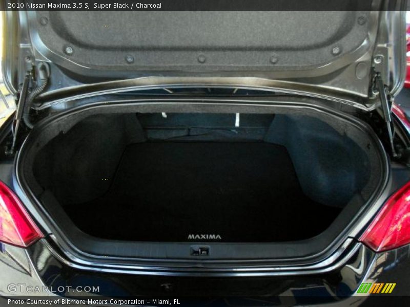 Super Black / Charcoal 2010 Nissan Maxima 3.5 S