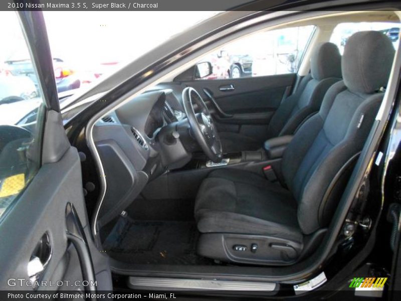 Super Black / Charcoal 2010 Nissan Maxima 3.5 S