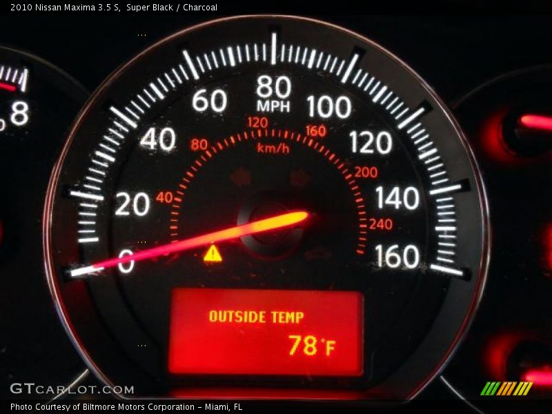 Super Black / Charcoal 2010 Nissan Maxima 3.5 S