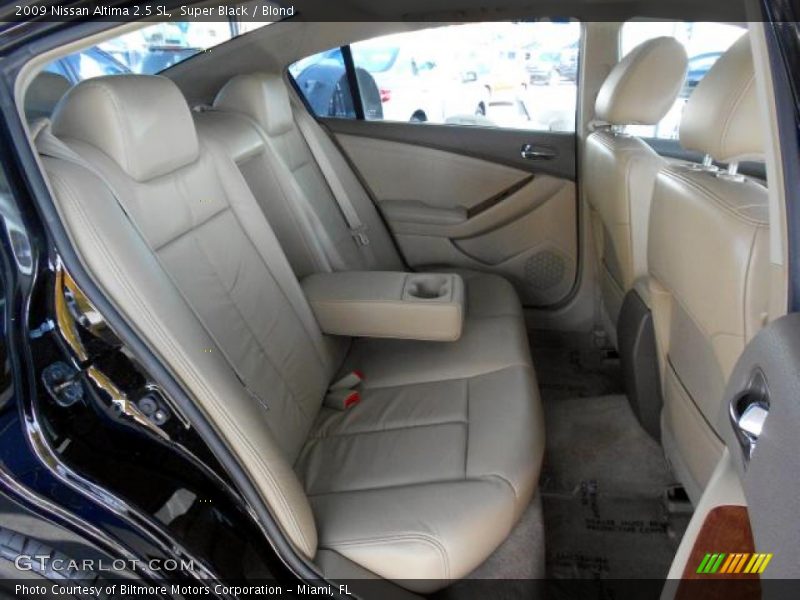 Super Black / Blond 2009 Nissan Altima 2.5 SL
