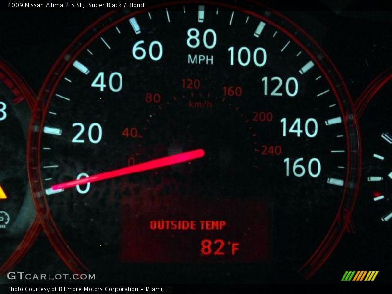 Super Black / Blond 2009 Nissan Altima 2.5 SL