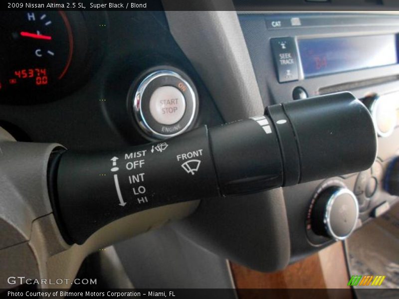 Super Black / Blond 2009 Nissan Altima 2.5 SL