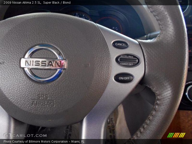 Super Black / Blond 2009 Nissan Altima 2.5 SL