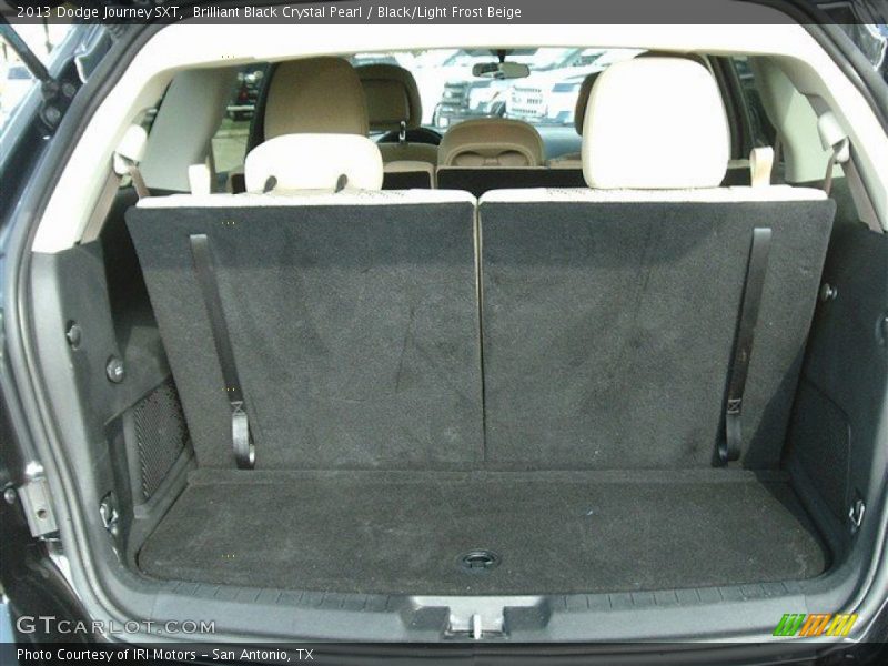 Brilliant Black Crystal Pearl / Black/Light Frost Beige 2013 Dodge Journey SXT