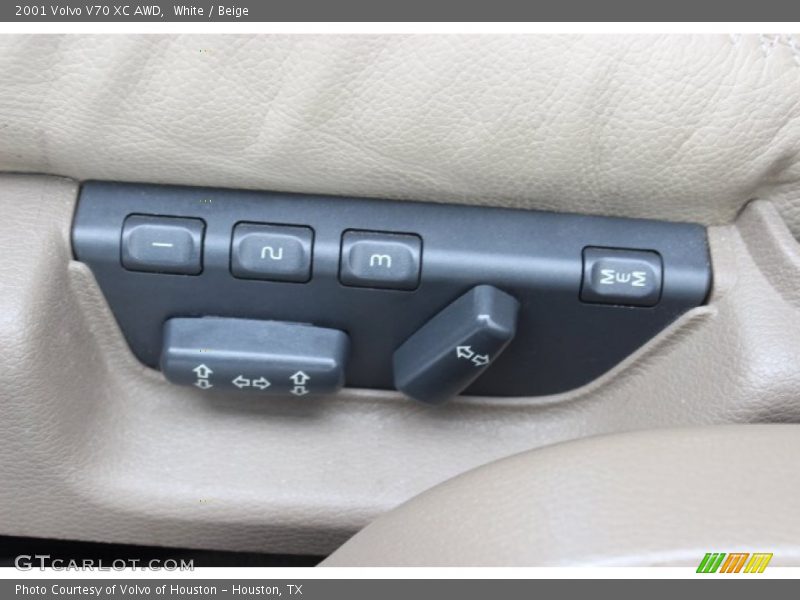 Controls of 2001 V70 XC AWD