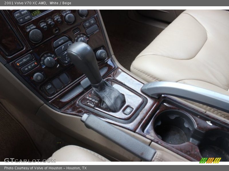  2001 V70 XC AWD 5 Speed Automatic Shifter