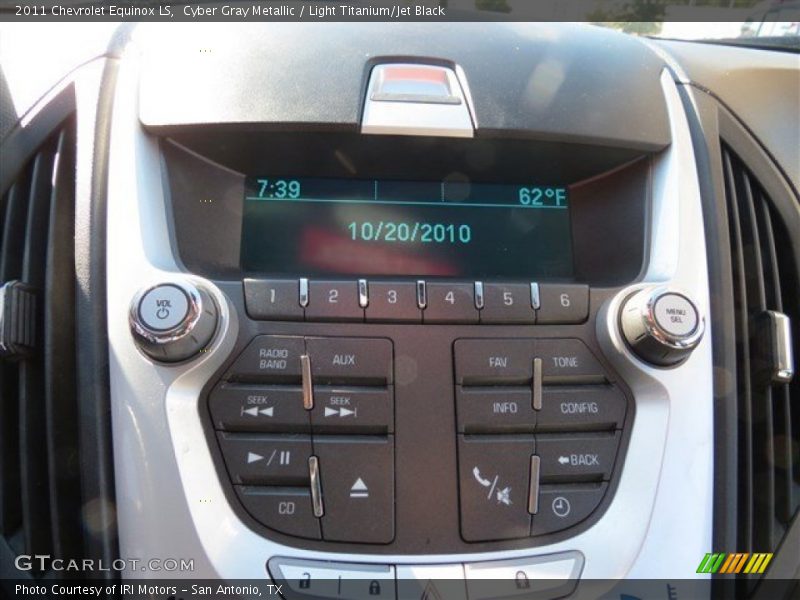 Cyber Gray Metallic / Light Titanium/Jet Black 2011 Chevrolet Equinox LS