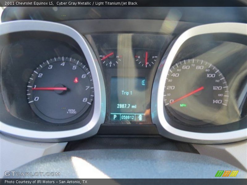 Cyber Gray Metallic / Light Titanium/Jet Black 2011 Chevrolet Equinox LS