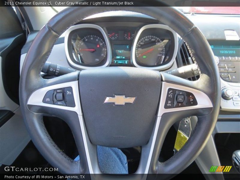 Cyber Gray Metallic / Light Titanium/Jet Black 2011 Chevrolet Equinox LS