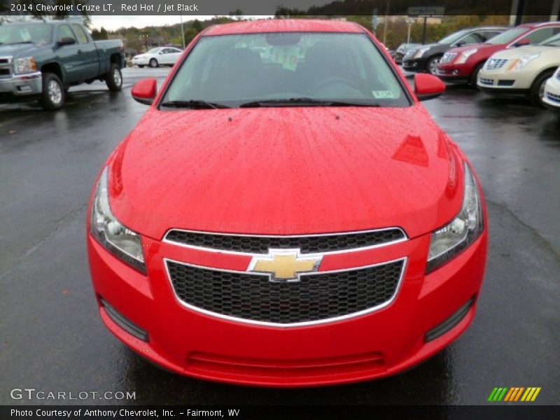 Red Hot / Jet Black 2014 Chevrolet Cruze LT