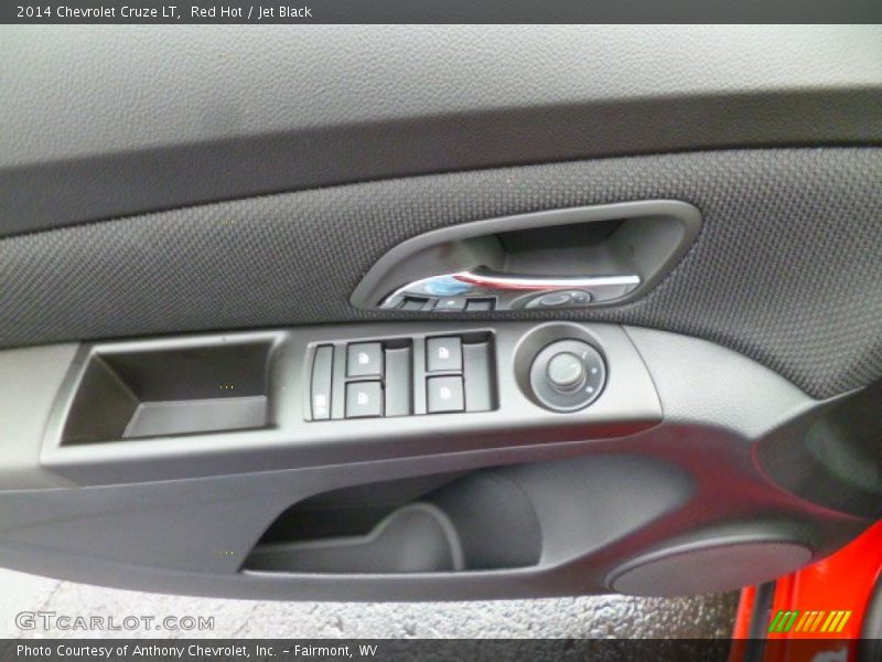 Red Hot / Jet Black 2014 Chevrolet Cruze LT