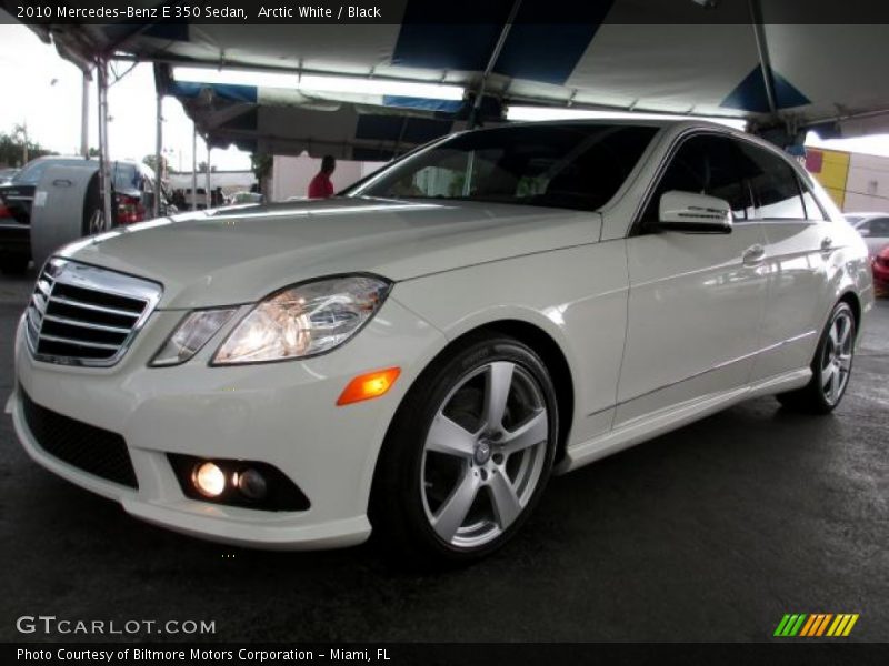 Arctic White / Black 2010 Mercedes-Benz E 350 Sedan