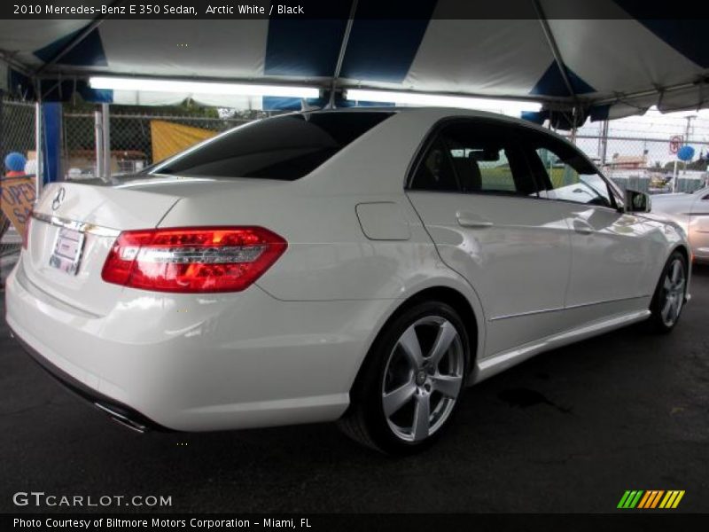 Arctic White / Black 2010 Mercedes-Benz E 350 Sedan
