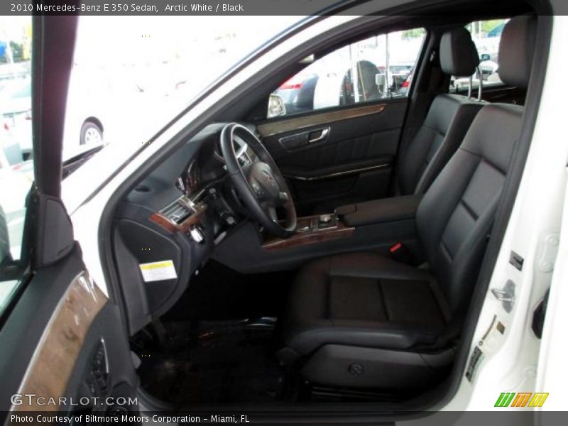 Arctic White / Black 2010 Mercedes-Benz E 350 Sedan