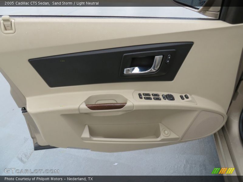 Sand Storm / Light Neutral 2005 Cadillac CTS Sedan