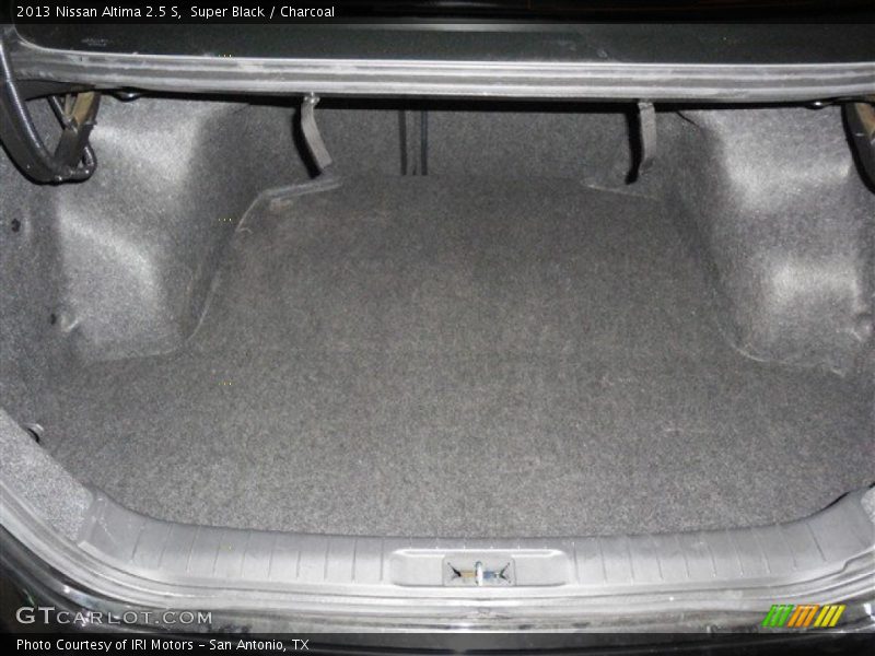 Super Black / Charcoal 2013 Nissan Altima 2.5 S