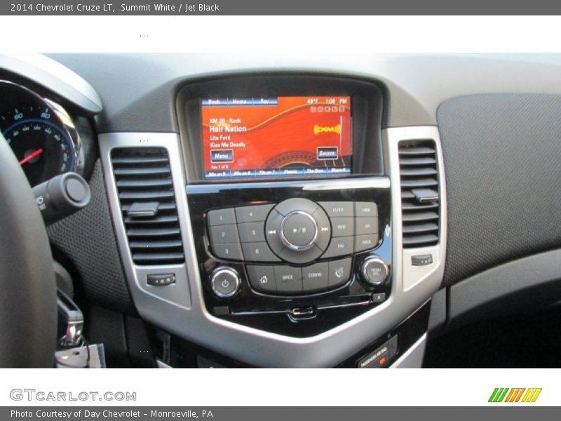Summit White / Jet Black 2014 Chevrolet Cruze LT