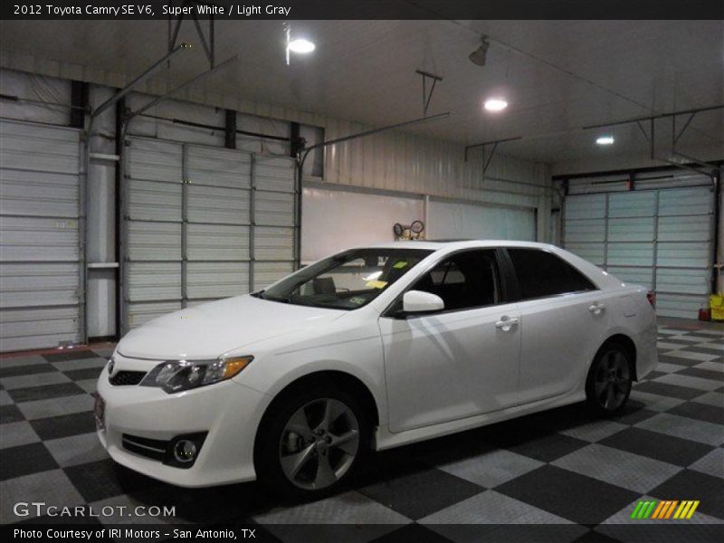 Super White / Light Gray 2012 Toyota Camry SE V6