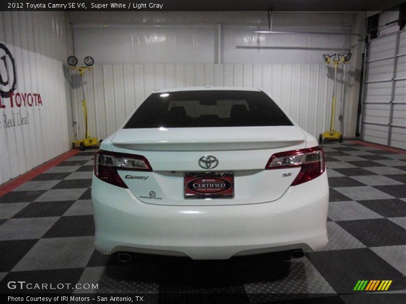 Super White / Light Gray 2012 Toyota Camry SE V6