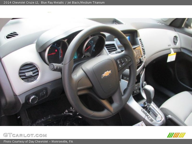 Blue Ray Metallic / Jet Black/Medium Titanium 2014 Chevrolet Cruze LS