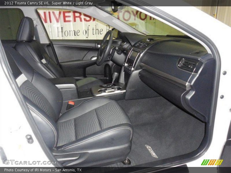 Super White / Light Gray 2012 Toyota Camry SE V6