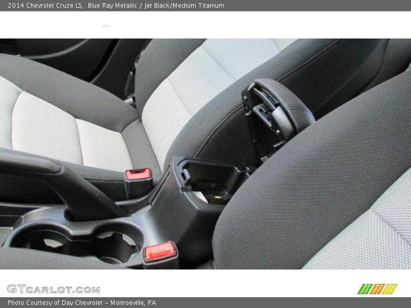 Blue Ray Metallic / Jet Black/Medium Titanium 2014 Chevrolet Cruze LS