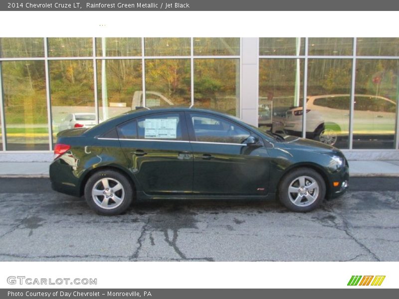 Rainforest Green Metallic / Jet Black 2014 Chevrolet Cruze LT