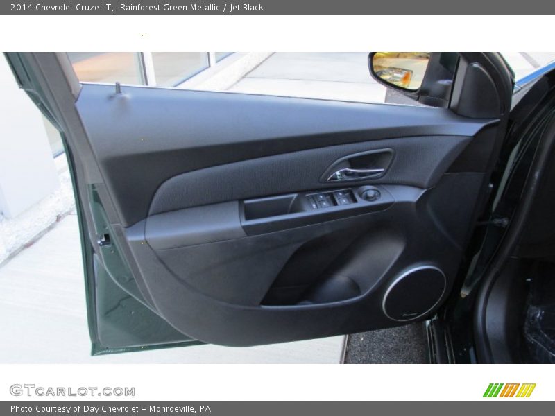 Rainforest Green Metallic / Jet Black 2014 Chevrolet Cruze LT