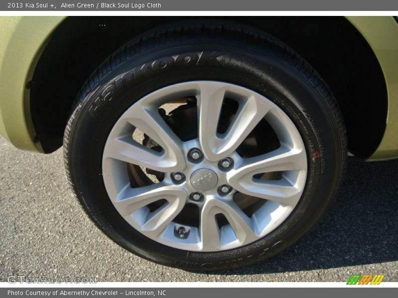 Alien Green / Black Soul Logo Cloth 2013 Kia Soul +