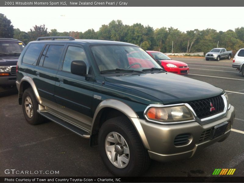 New Zealand Green Pearl / Gray 2001 Mitsubishi Montero Sport XLS