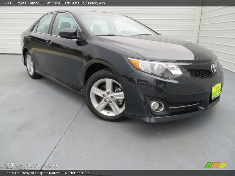 Attitude Black Metallic / Black/Ash 2013 Toyota Camry SE