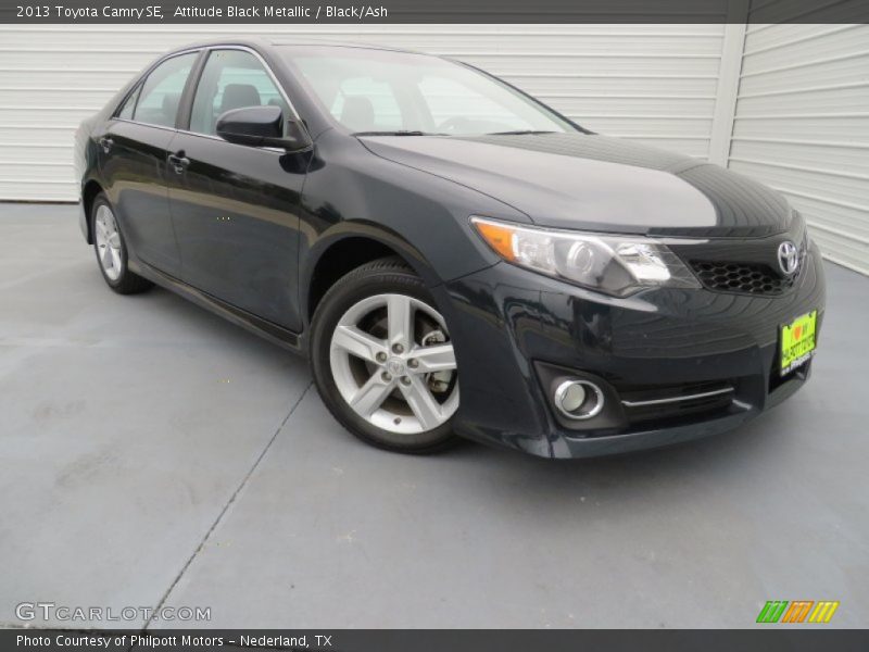 Attitude Black Metallic / Black/Ash 2013 Toyota Camry SE