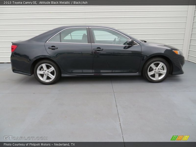 Attitude Black Metallic / Black/Ash 2013 Toyota Camry SE
