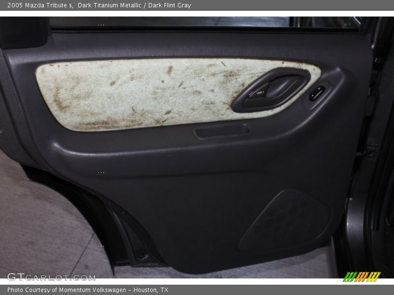 Dark Titanium Metallic / Dark Flint Gray 2005 Mazda Tribute s