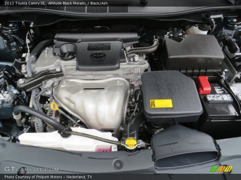 Attitude Black Metallic / Black/Ash 2013 Toyota Camry SE