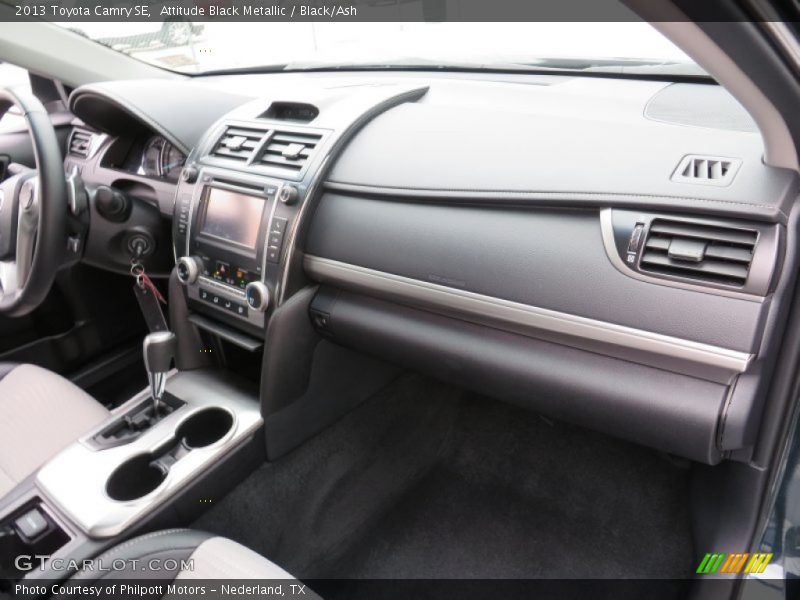 Attitude Black Metallic / Black/Ash 2013 Toyota Camry SE