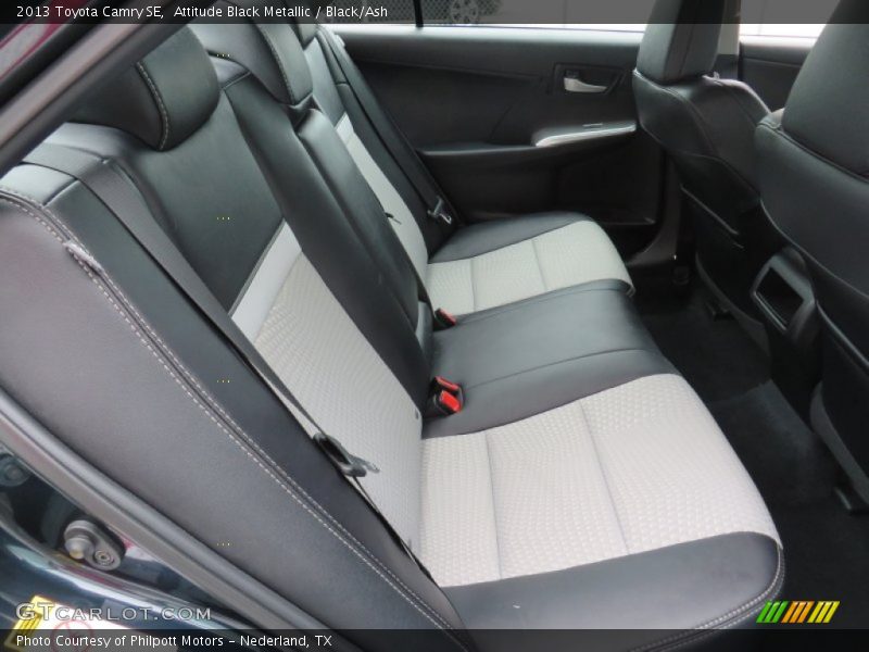 Attitude Black Metallic / Black/Ash 2013 Toyota Camry SE