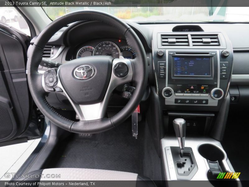 Attitude Black Metallic / Black/Ash 2013 Toyota Camry SE