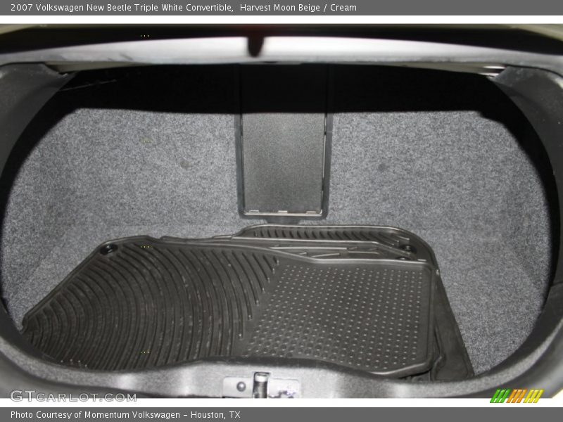 Harvest Moon Beige / Cream 2007 Volkswagen New Beetle Triple White Convertible